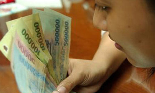 Chuyện “ngồi chơi xơi nước” và lương “ba cọc ba đồng”