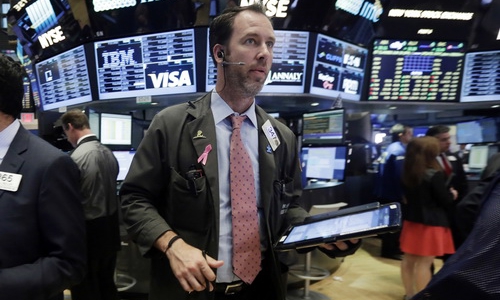 Chứng khoán Mỹ đồng loạt tăng điểm sau khi Trump thắng cử