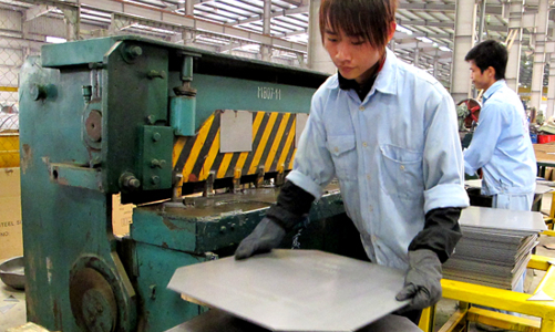 Nhìn từ doanh nghiệp: Không gì lo bằng... thiếu điện