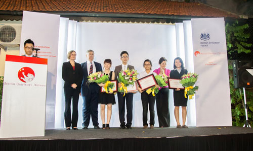 British University Vietnam cấp bằng chuẩn của Đại học Anh quốc