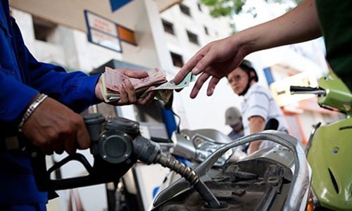 Đồng loạt giảm giá xăng dầu trong nước