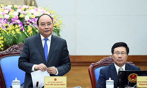 Thủ tướng: Không mua xe mới, không nhận hoa mừng