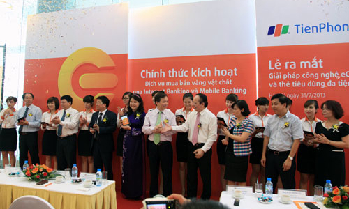 Nhà băng đầu tiên tại Việt Nam cho mua bán vàng qua mạng