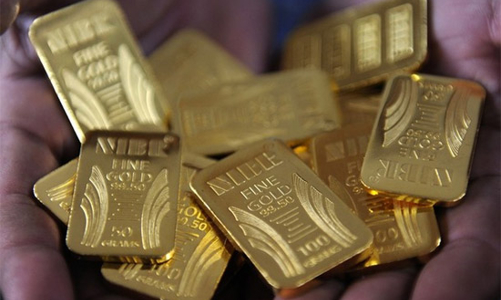 Vàng ồ ạt giảm giá