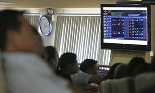 Một nhà đầu tư bị phạt 550 triệu đồng vì làm giá cổ phiếu