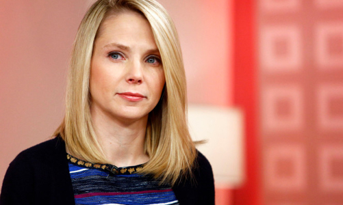 Lỗ nặng, Yahoo tiến gần hơn đến khả năng bị thâu tóm