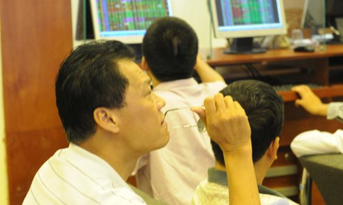 Ẩn số chứng khoán tháng 4