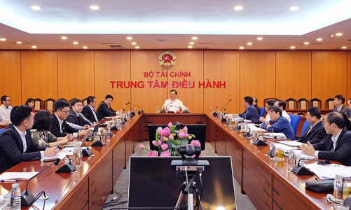 Bộ Tài chính: Trước mắt không nâng lô giao dịch chứng khoán lên 1.000