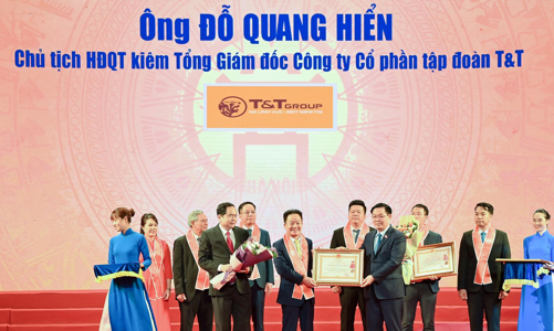 Ông Đỗ Quang Hiển được trao tặng Huân chương Lao động hạng Nhất