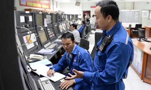 Lợi nhuận Lọc hoá dầu Bình Sơn sụt giảm 86,4% do giá dầu lao dốc