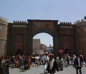 Châu Á-Trung Đông: Con đường tơ lụa mới