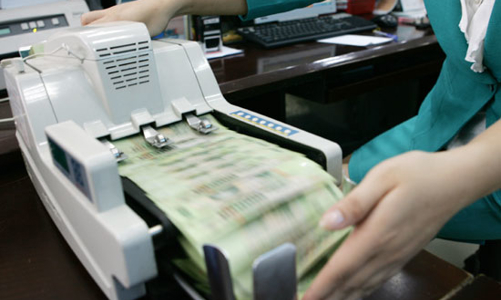 Sửa tiếp Thông tư 13: Khơi thông vốn, hỗ trợ giảm lãi suất