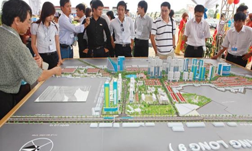 Địa ốc Hà Nội: “Ấm” từ phía Tây?
