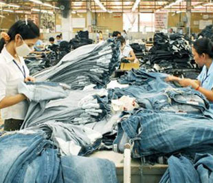 Thủ tướng đồng ý với đề xuất hỗ trợ dệt may vượt khó