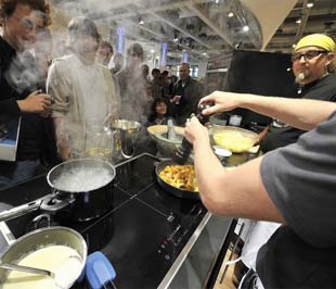 Xúc tiến thương mại: Doanh nghiệp đừng thập thò!