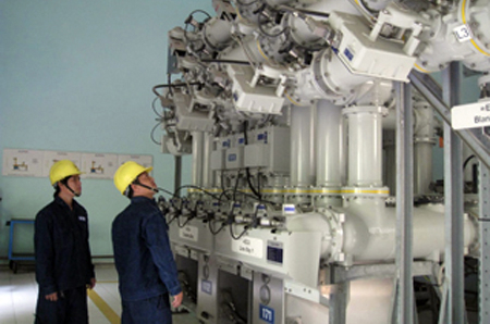 Mất điện trên diện rộng tại nhiều tỉnh, thành phía Nam