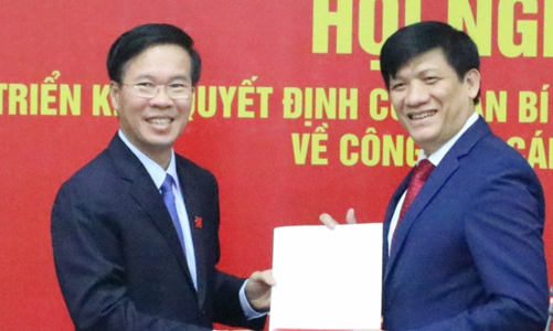 Thứ trưởng Bộ  Y tế làm Phó trưởng Ban Tuyên giáo Trung ương