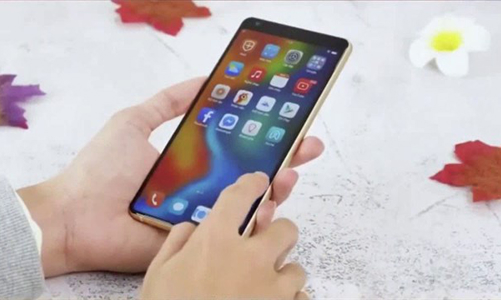 Bkav xuất lô Bphone đầu tiên sang châu Âu, người dùng là các 