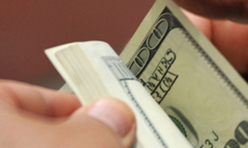 Điều chỉnh tỷ giá: Cơ hội, sợi dây và… chú cún