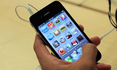 Apple có thể không thu hồi iPhone 4