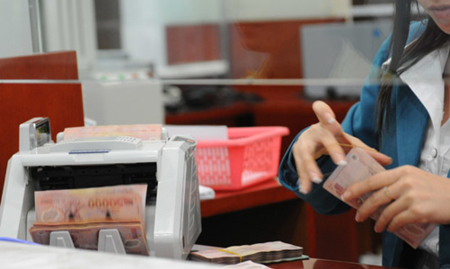 “Vòng kim cô” quanh lãi suất cơ bản