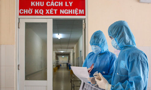 Hai người nhập cảnh trái phép về Tp.HCM và Đồng Tháp nhiễm Covid-19 