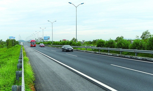 Bộ Giao thông lên tiếng loạt hầm cầu chui cao tốc Pháp Vân - Cầu Giẽ bị ngập