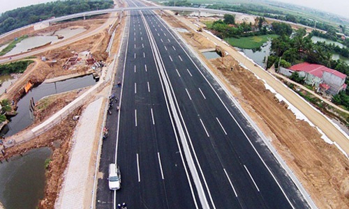 Xây cao tốc Bắc - Nam qua 20 tỉnh thành, 70% vốn xã hội hóa