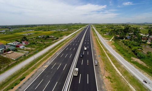 55.000 tỷ khởi động dự án cao tốc Bắc - Nam với 6 - 10 làn xe
