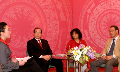 Giá xăng dầu đã lên xuống “theo đúng nghị định” 