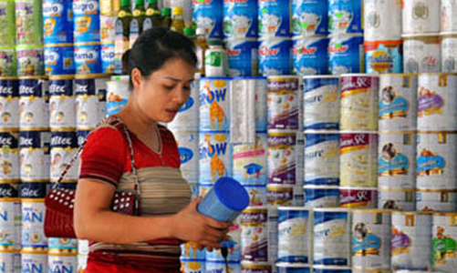 Sữa tăng giá: “Thủ phạm” nằm ở khâu phân phối?