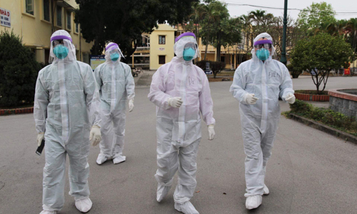 
Thêm 5 ca mắc mới, 3 bệnh nhân nhiễm Covid-19 đầu tiên ở Hải Dương khỏi bệnh