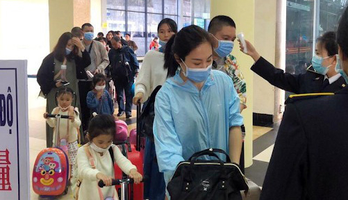 Thêm 8 ca nhiễm Covid-19 là người nhập cảnh