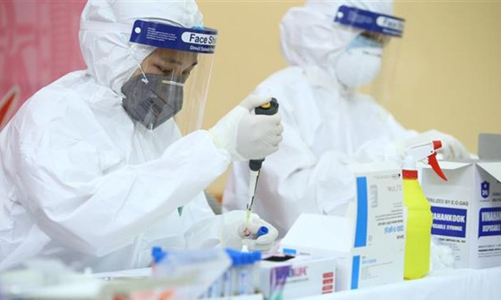 Thêm 8 ca nhập cảnh nhiễm Covid-19