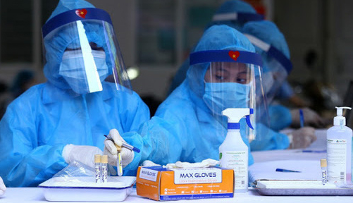 Thêm 2 người nhập cảnh từ Nhật Bản nhiễm Covid-19