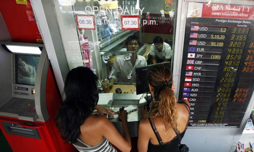 Bất ổn chính trị đe dọa kinh tế Thái Lan