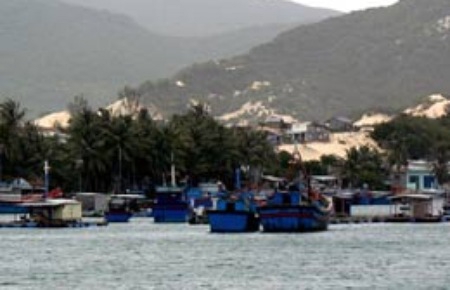 Dừng dự án cảng Vân Phong để tìm nhà đầu tư mới