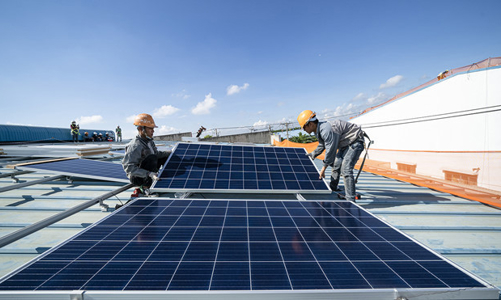 Vỡ quy hoạch điện mặt trời: Trách nhiệm thuộc Bộ Công Thương