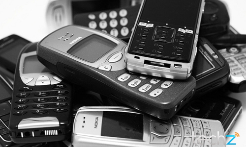 Thủ tướng yêu cầu làm rõ vụ “bán điện thoại cũ” bị dọa truy tố