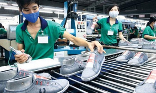 Chính phủ tiếp tục thực hiện mạnh mẽ giảm chi phí cho doanh nghiệp