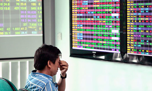 Miễn thuế đầu tư chứng khoán: Không dễ thống nhất