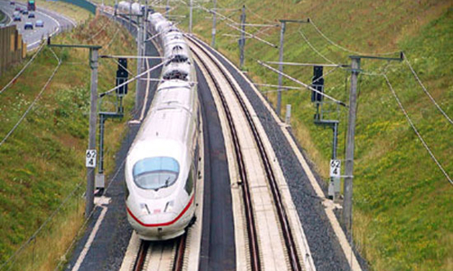 Trung Quốc mắc nợ lớn vì đường sắt cao tốc