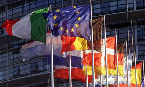 Kinh tế 24h qua: Bước ngoặt của EU