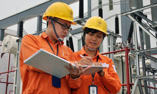 Thủ tướng yêu cầu nghiên cứu giá điện năm 2021