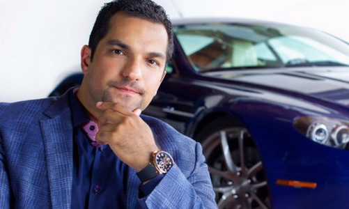 Từng bị từ chối làm dọn vệ sinh ở McDonald's thành tỷ phú với 3 startup