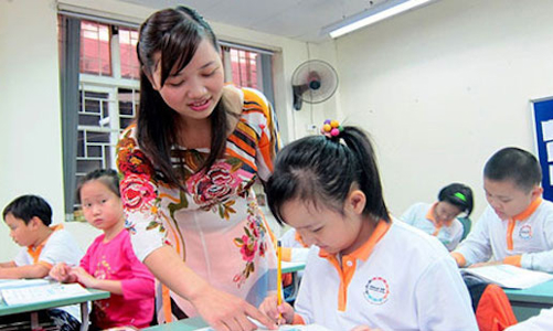 Hà Nội tuyển bổ sung biên chế giáo viên, yêu cầu có chứng chỉ ngoại ngữ