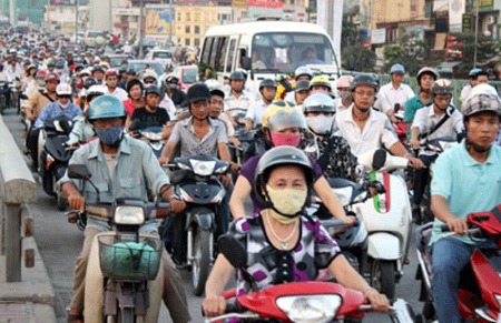 Thu phí lưu hành xe: “Còn phải bàn rất kỹ”