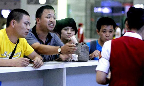 Vì sao tàu cao tốc Trung Quốc nằm liệt?