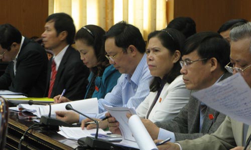 “Để dân phúc quyết, Hiến pháp sẽ đi vào lịch sử” 