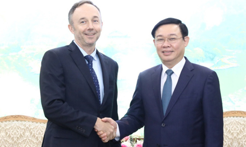 Phó thủ tướng gợi ý Nike cung cấp độc quyền sản phẩm cho SEA Games 31